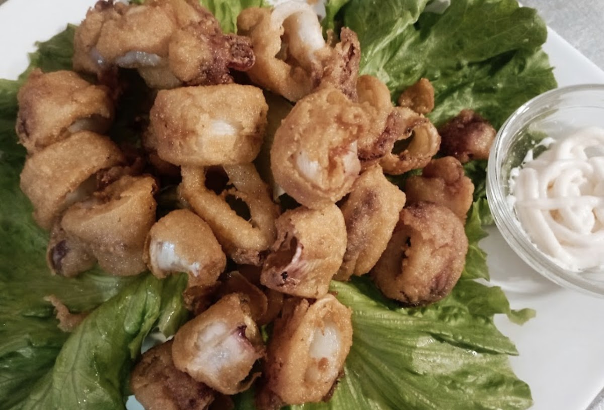 Calamares a la Romana crujientes con mayonesa casera